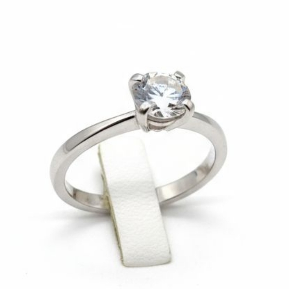 Vintage Avon EUC Stamped Sterling Silver Size 7 3/4 Single CZ Engagement Ring!